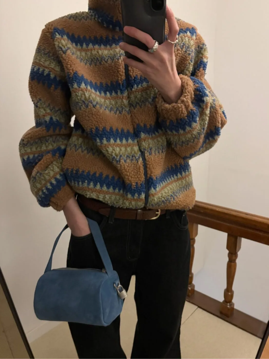 

Women's Fce Jaet Stripe Design Autumn Winter Warm Versatile Retro Island Pattern Coat Outerwear Suitable for Various Sce...