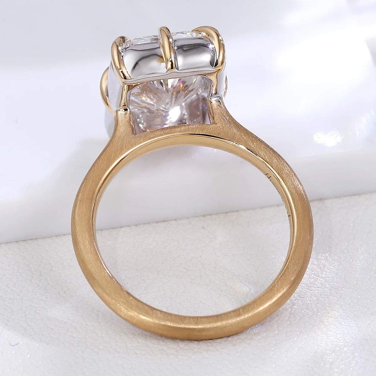 بروفانس مويسانيتي مشع قطع خواتم الذكرى للنساء D اللون VVS1 4.5 CT خواتم الخطبة للزوجة مع GRA خاتم مخصص