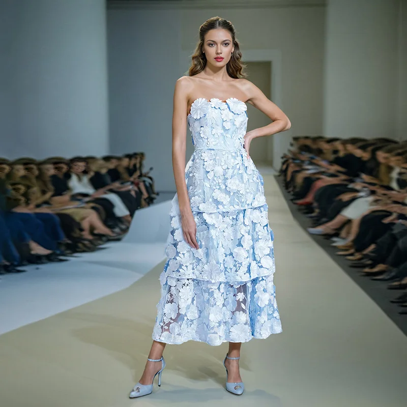 

French Retro Sexy Tube Top Dress 2025 Spring and Summer New Three-dimensional Flower Embroidery Ruffled Long Dress