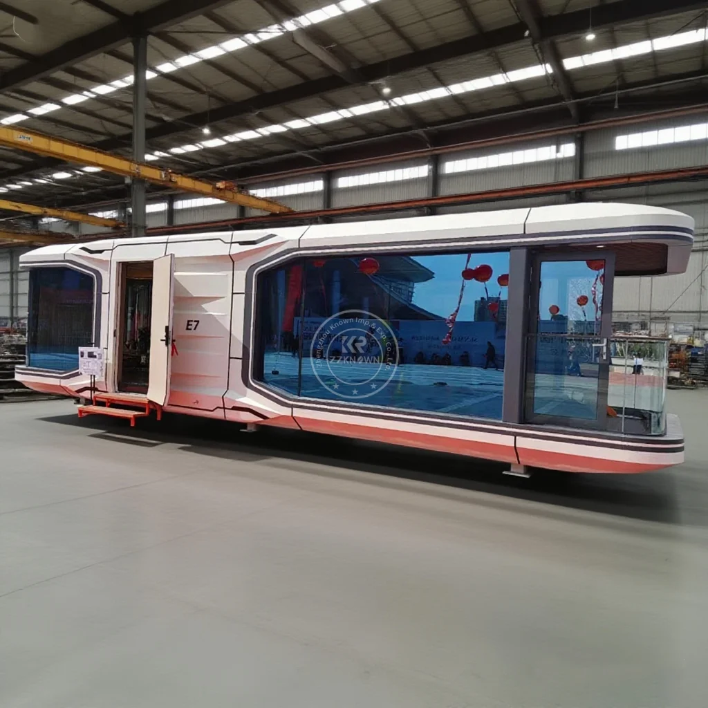 

Comfort Prefab Steel Smart Tiny Space Capsule Home Prefabricated Capsule Room Hotel Space Capsule House