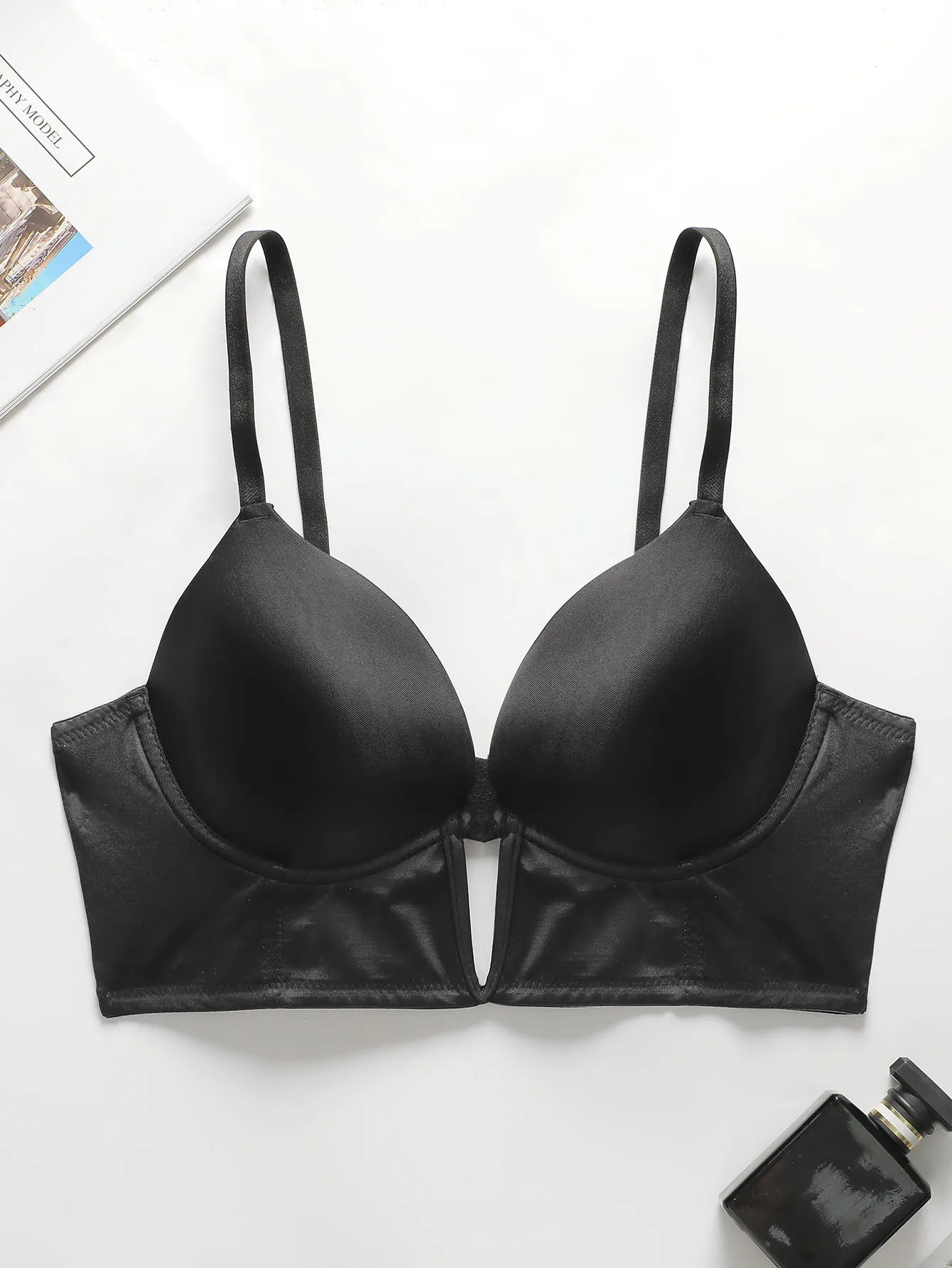 Women\'s New Black Deep V Bralette Without Steel Ring Gathering Solid Color Bra Daily Casual Comfortable Underwear U055