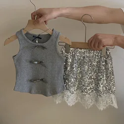 Girls' bow knit vest Korean version of children's wear 2024 summer new temperament lace splicing sequin short skirt tide