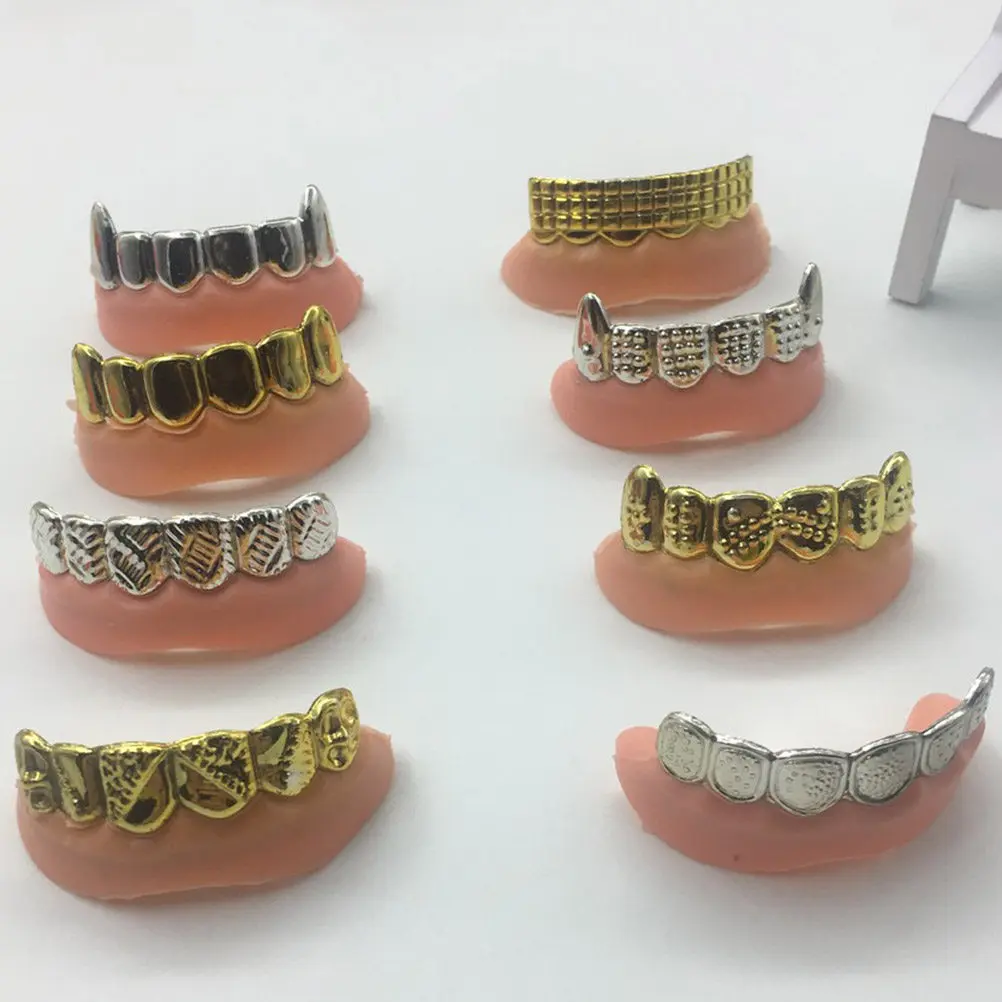 8Pcs Random Pattern Fake Teeth Funny Ugly Dentures for Halloween Party Decor Masquerade Gag Prop Halloween Fake Teeth