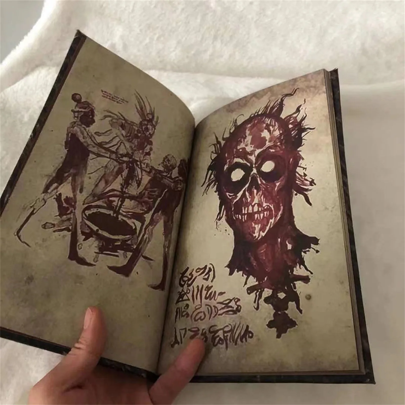 Unique Necronomicon Evil Dead Book Resin Notebook Decorations Horror Movie Prop Gifts Dead Spellbook for Home Desktop Decor #WO