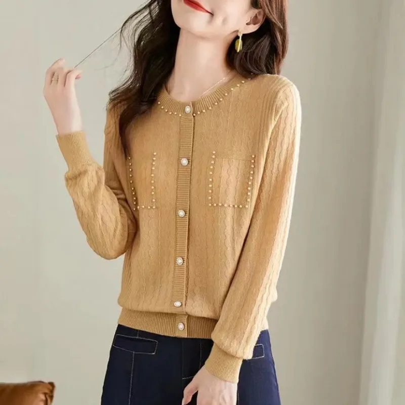 Autumn and Winter Women's Polo Pullover Round Neck Solid Rivet Screw Thread Button Sweater Knitted Underlay Fashion Casual Tops