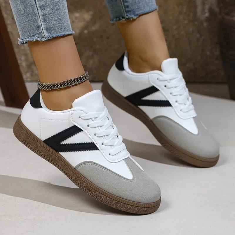 Shoes Woman 2026 Trend Casual Sneakers Comfortable Lace Up Flats Tennis Shoe Breathable Walking Jogging Shoes view 2