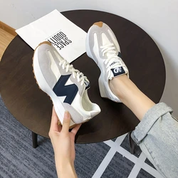 Designer Sneakers for Women 2024 New Women's Vulcanize Shoes Autumn Fashion Breathable Lace Up Sports Shoes Zapatos De Mujer