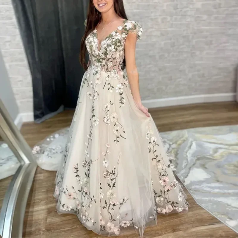 Embroidered Yarn Evening Dress V-Neck Backless Sleeveless Formal Occasion Dress Beautifully Applique Floor-Length Ball Dress