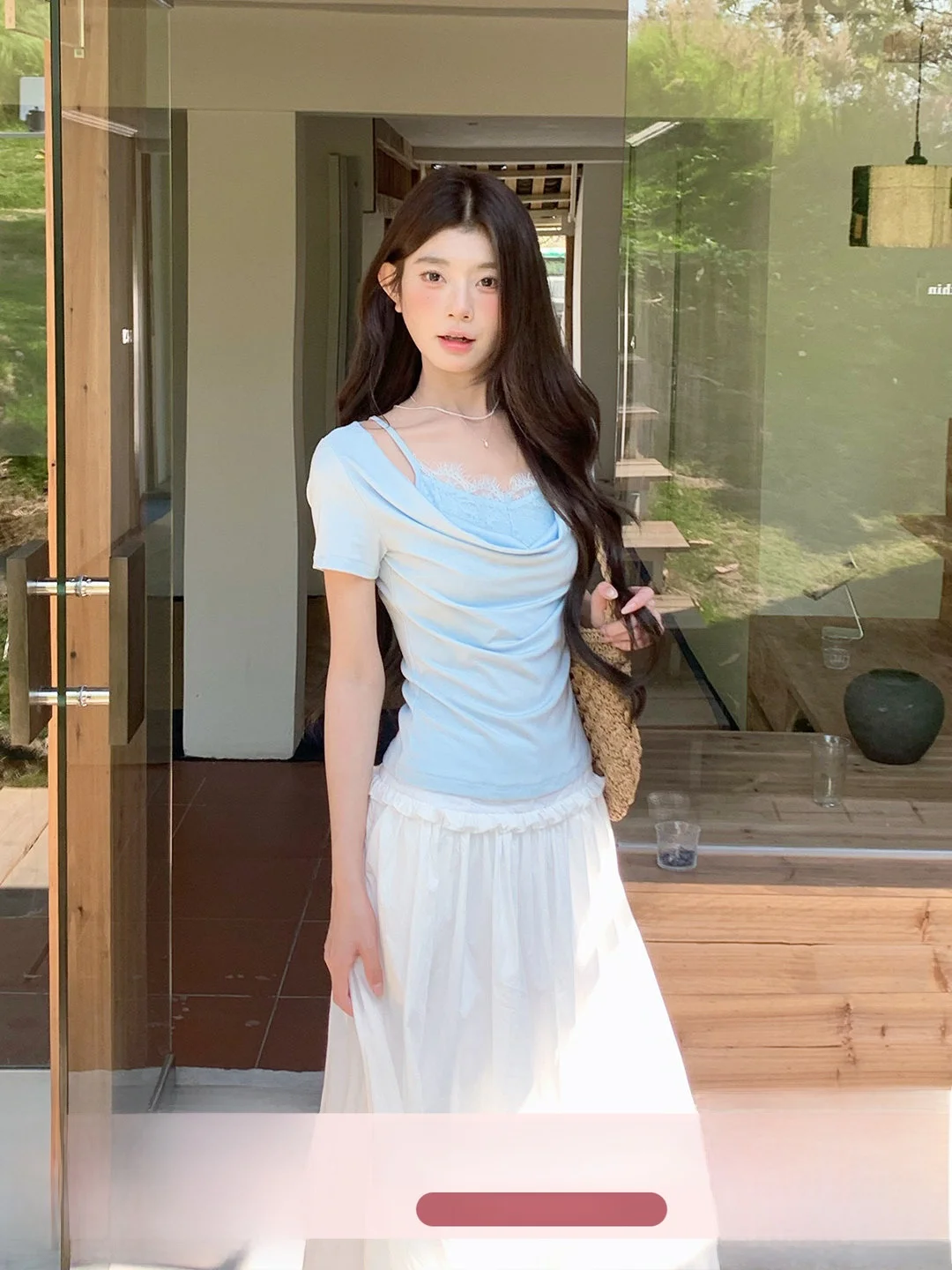 

Knowfeel Studio Gentle Style Lace Splicing T-shirt Women's Design Versatile Top Casual Fashion Slim Fit Short Sleeve Tee
