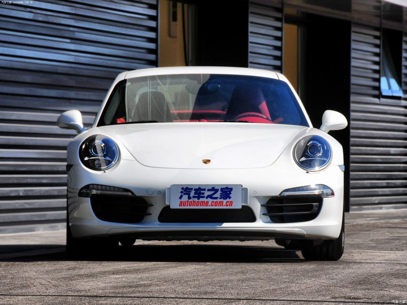 Suitable for Porsche 911 991 Carrera & Carrera S 2012 2013 2014 2015 Carbon fiber front bumper chin lip view 2