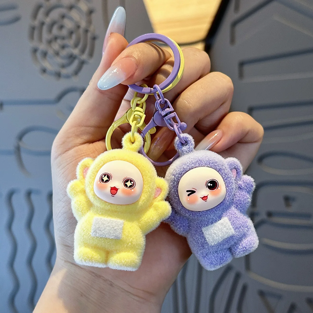 

Tiny Series Keychain Accessories Gifts for Friends Schoolbag Accessories Crane Machine Toys
