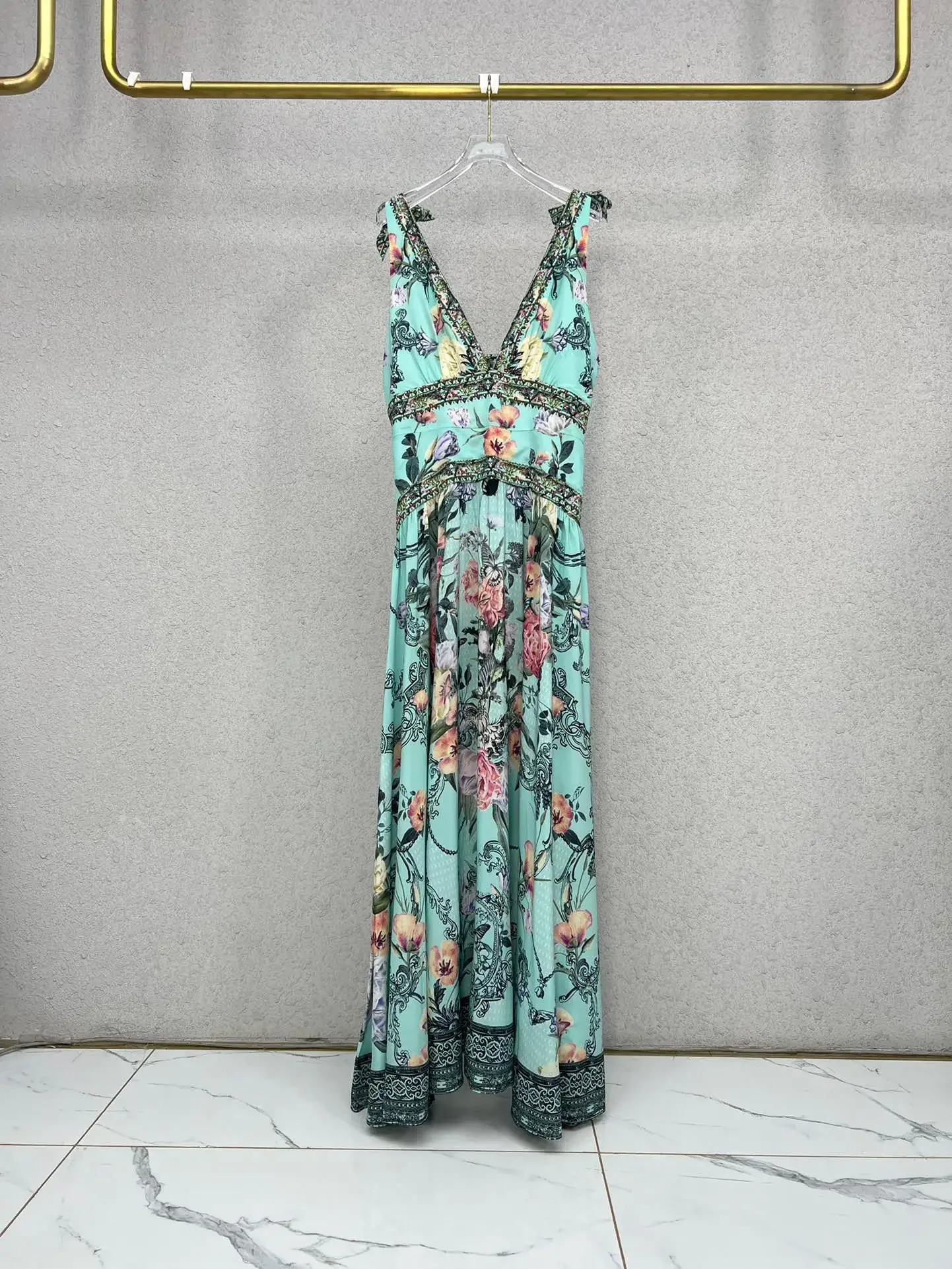 

Women Beaded Strapless Midi Dress V-Neck Sleeveless Floral Printed Elegant Robe