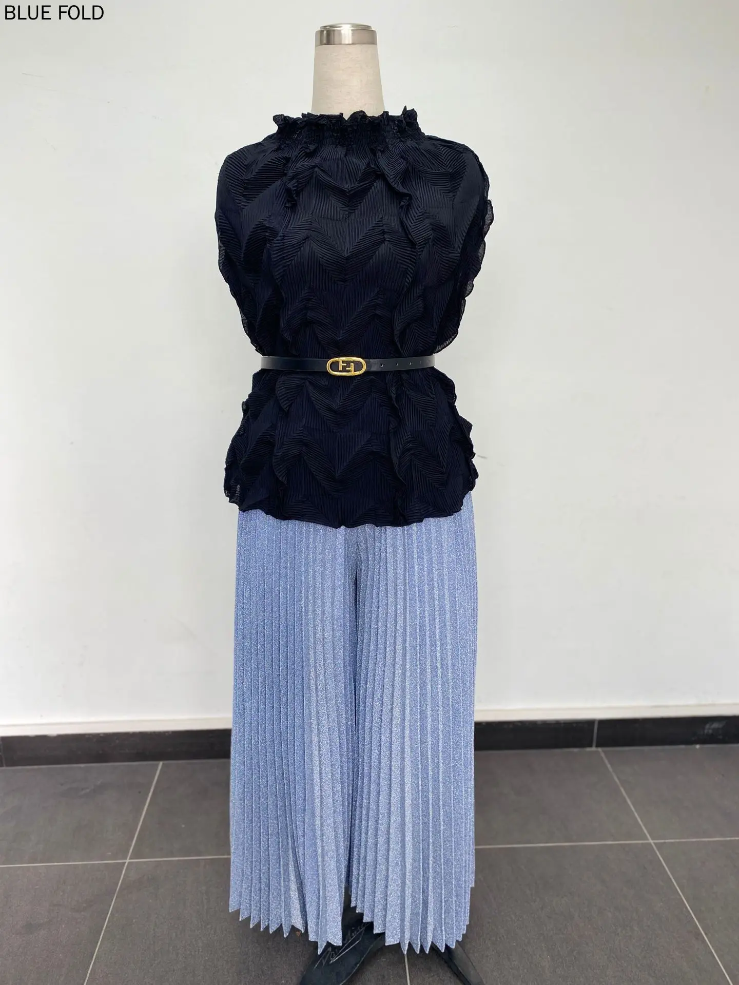 アフリカンスタイルプリーツプラスサイズ婦人服ヨーロッパとアメリカの高級ルーズスリムフィットワイドレッグパンツ2点セット