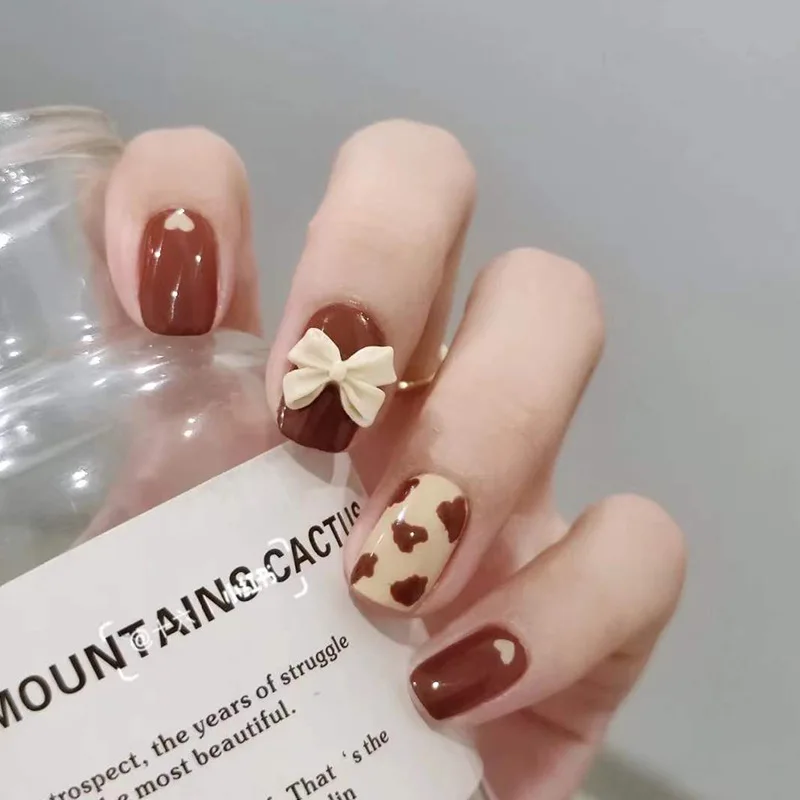 24 pçs/caixa unhas falsas imprensa em curto reutilizável nailsset francês leite de café artificial vaca falsa tipsy vara-em unhas dicas arte