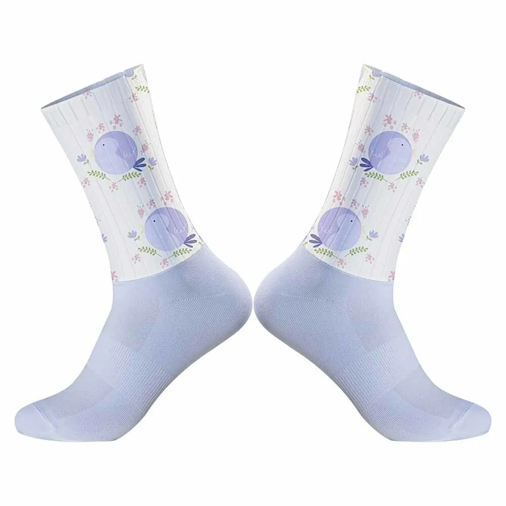 bird Purple chubby pattern sports cycling socks, durable, unisex, suitable for outdoor sports enthusiasts and more people