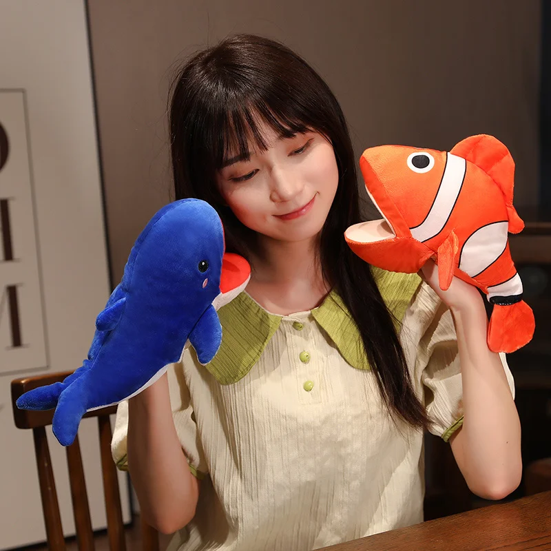 Ozean Serie Plüsch Handpuppe niedlichen Tier Chamäleon Krokodil Hai Blauwal Clown fisch Tintenfisch gefüllt beruhigen Baby Spielzeug Junge – Detail 4