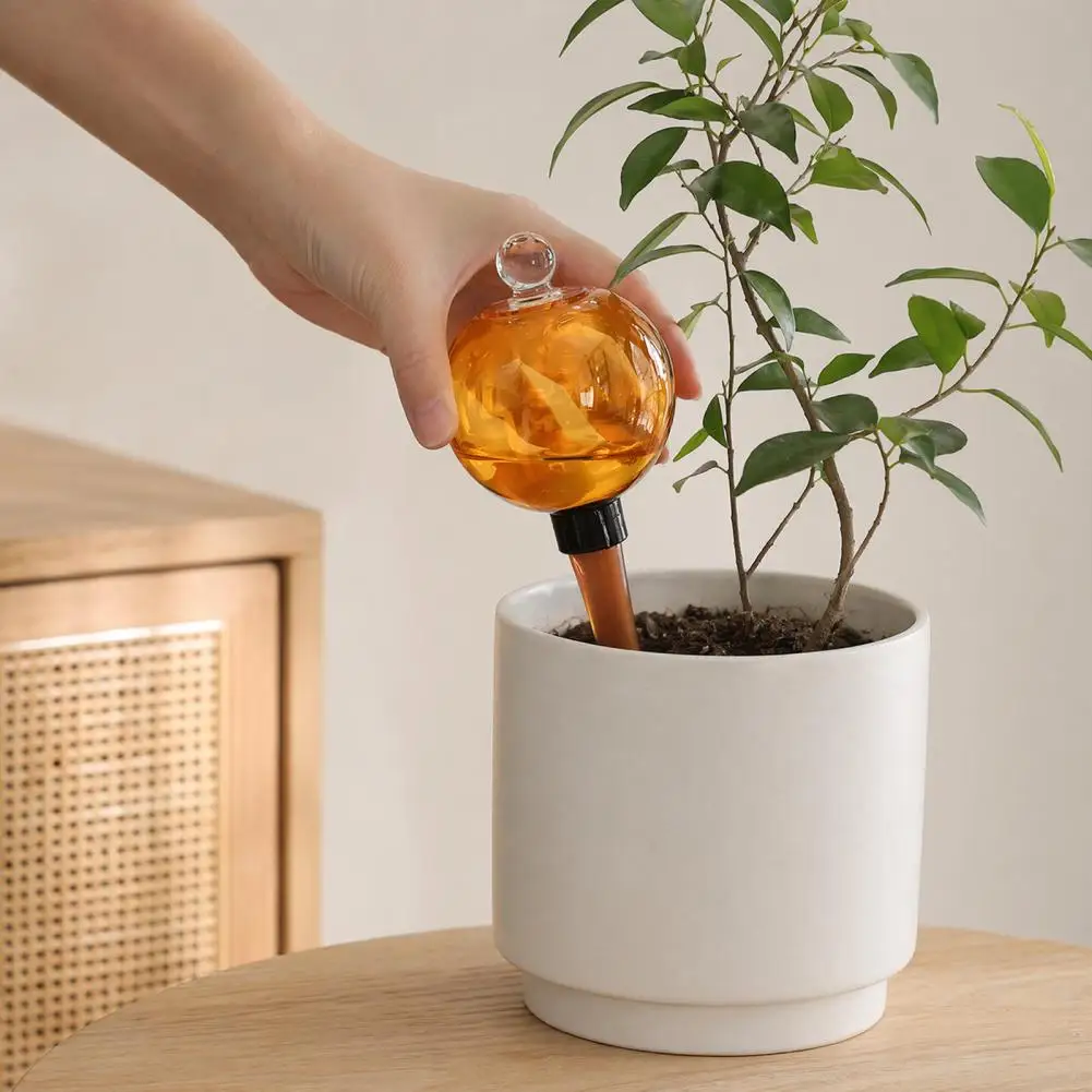 Plant Watering Bulb Self Watering Bulb 500ml Automatic Plant Irrigation Ball with Lid Transparent Holiday Watering for Indoor