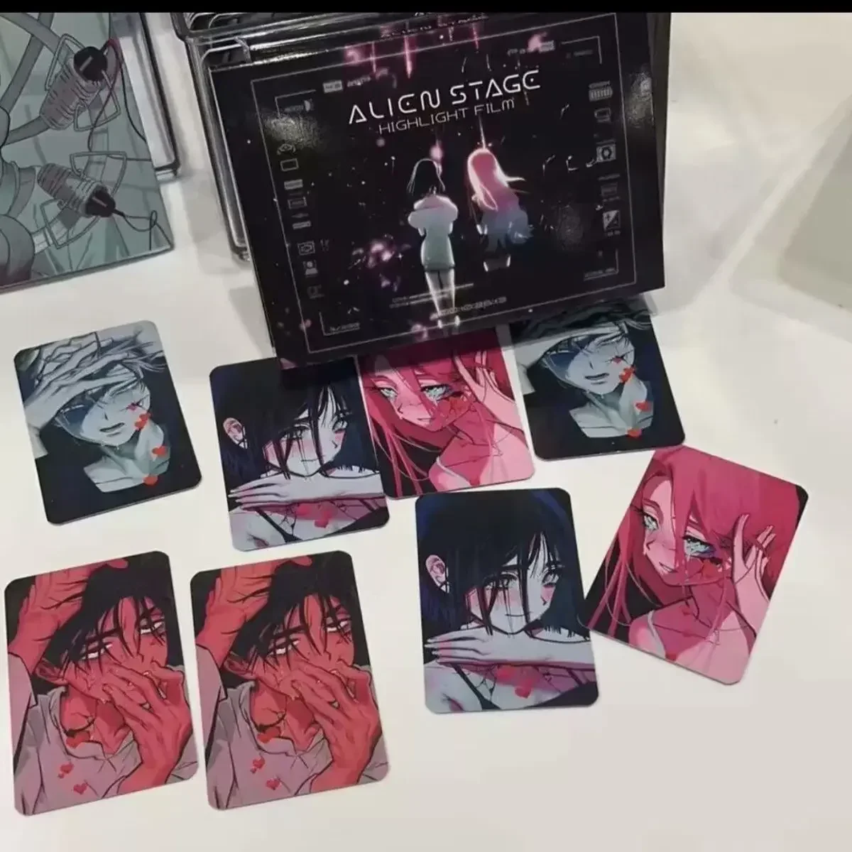 4PCS อะนิเมะ ALIEN STAGE Till Ivan Lomo ขนาดเล็ก Photocard HD อัลบั้มขนาดเล็กการ์ดรูปถ่ายสําหรับคอลเลกชันแฟนๆโปสการ์ดของขวัญเพื่อน