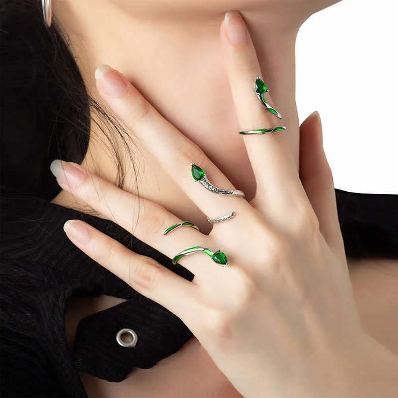 Exquisite Green Snake Ring Women\'s Personality Fashion Temperament Open Ring Winding Snake Water Drop Ring Gift