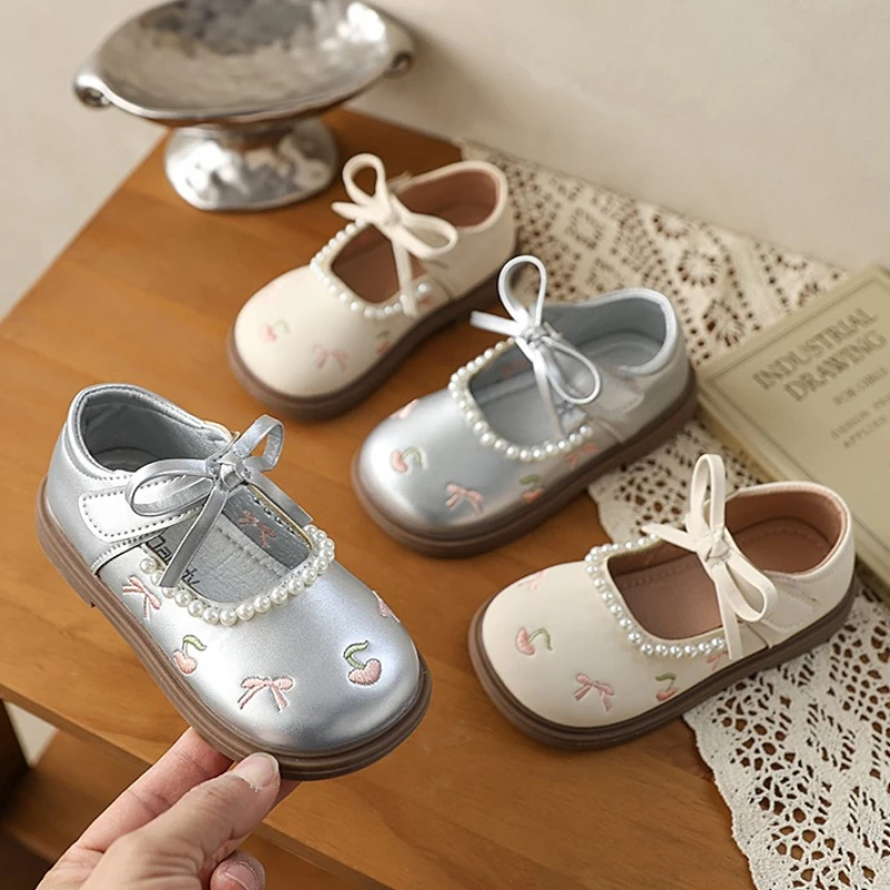 

Toddler Girl's Leather Shoes Embroidery Beading Sliver Beige Kids Mary Janes Matte Pu Soft Sweet Beautiful Children Shoe 21-30