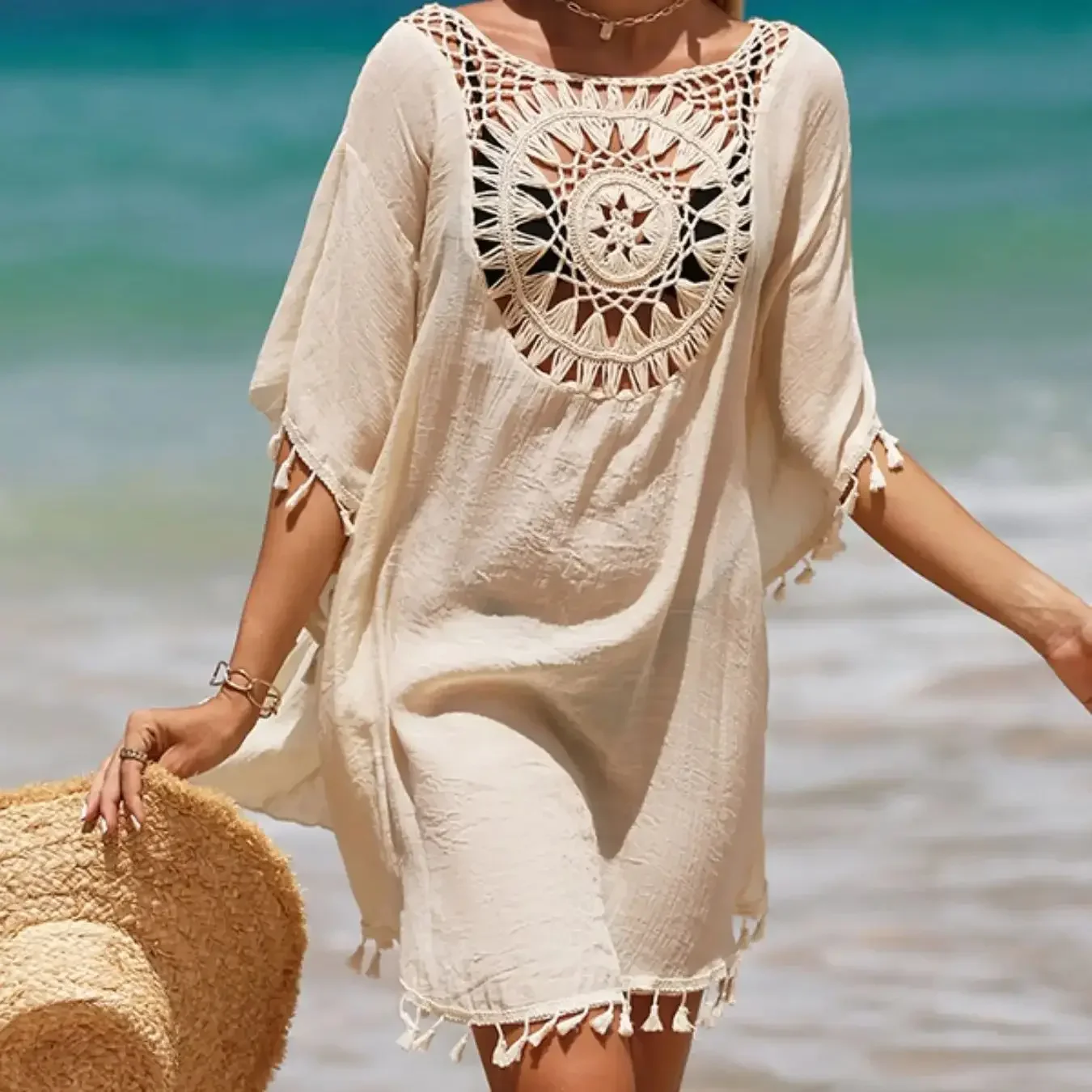 Robe de plage courte en tricot au Crochet, vacances, épissure, couleur unie, vêtements de plage, petit pompon, protection solaire, Smock de plage Sexy
