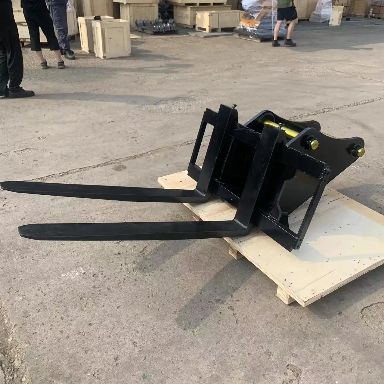 Excavator Attachment Pallet Fork Parts Core Components Including Motor Pump Engine For Construction Machinery