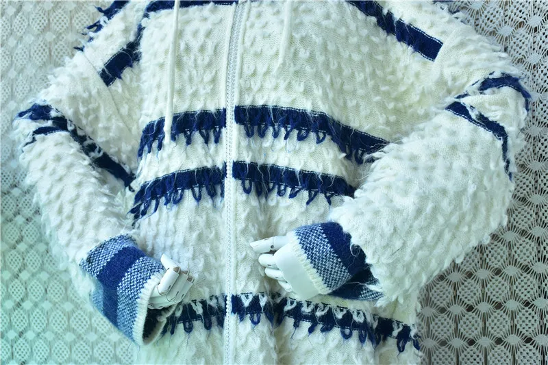 1.3KG Women Oversized Mohair Blend Hooded Zip-Up Cardigan Blue White Striped Fluffy Knit Coat Fuzzy Knit Hoodie Sweater Jacket view 4