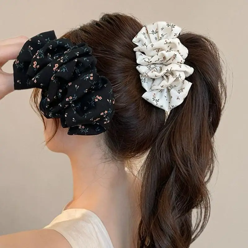 Clip de plátano Floral pequeño de nube para mujer, mejora el volumen del cabello, accesorios para el cabello con Clip para moño de espalda de cabeza, 1 ud.