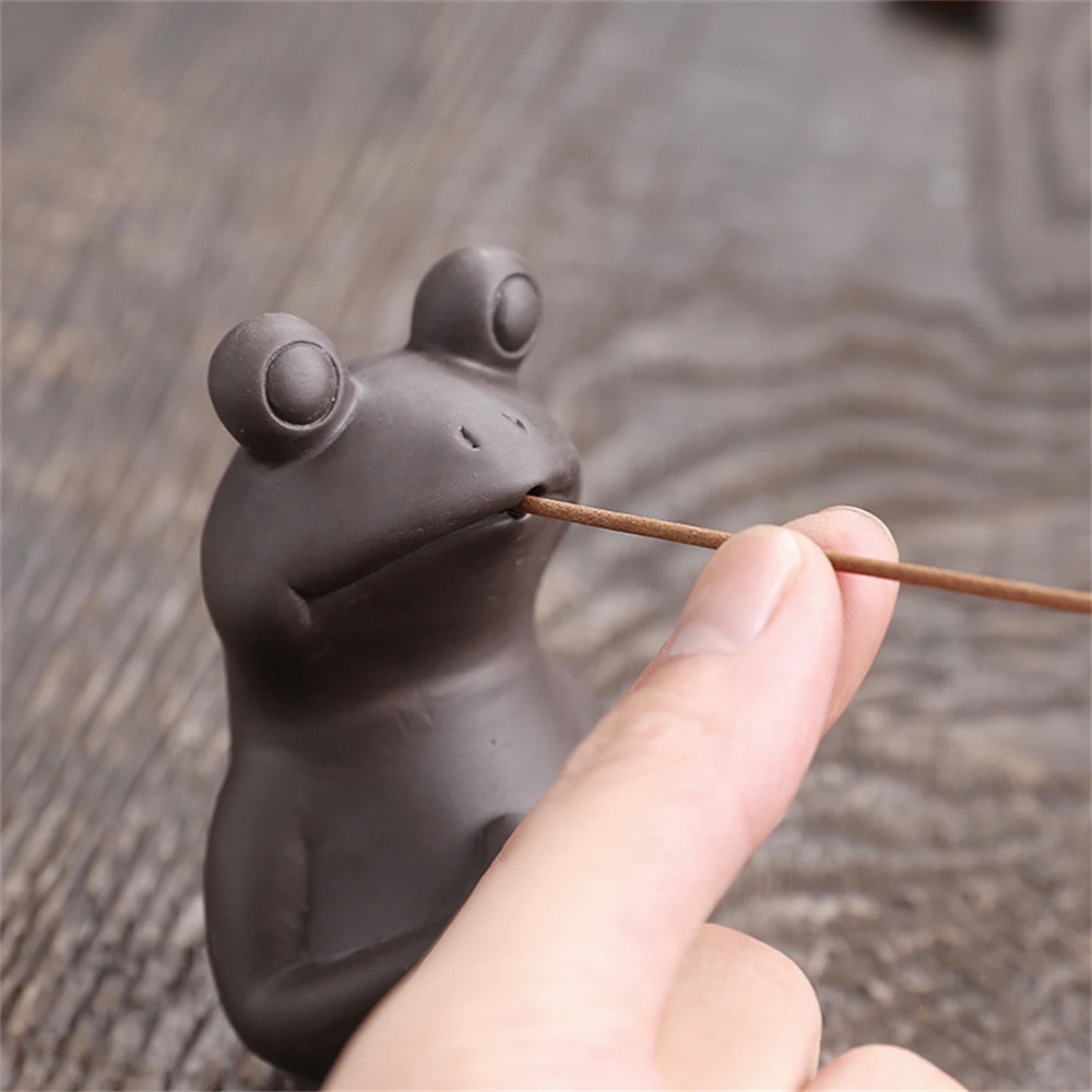 

Handmade Purple Clay Stick Incense Burner Holder Cute Frog Incense Stick Holder Mini Animal Statue Home Decor (Without Incense）