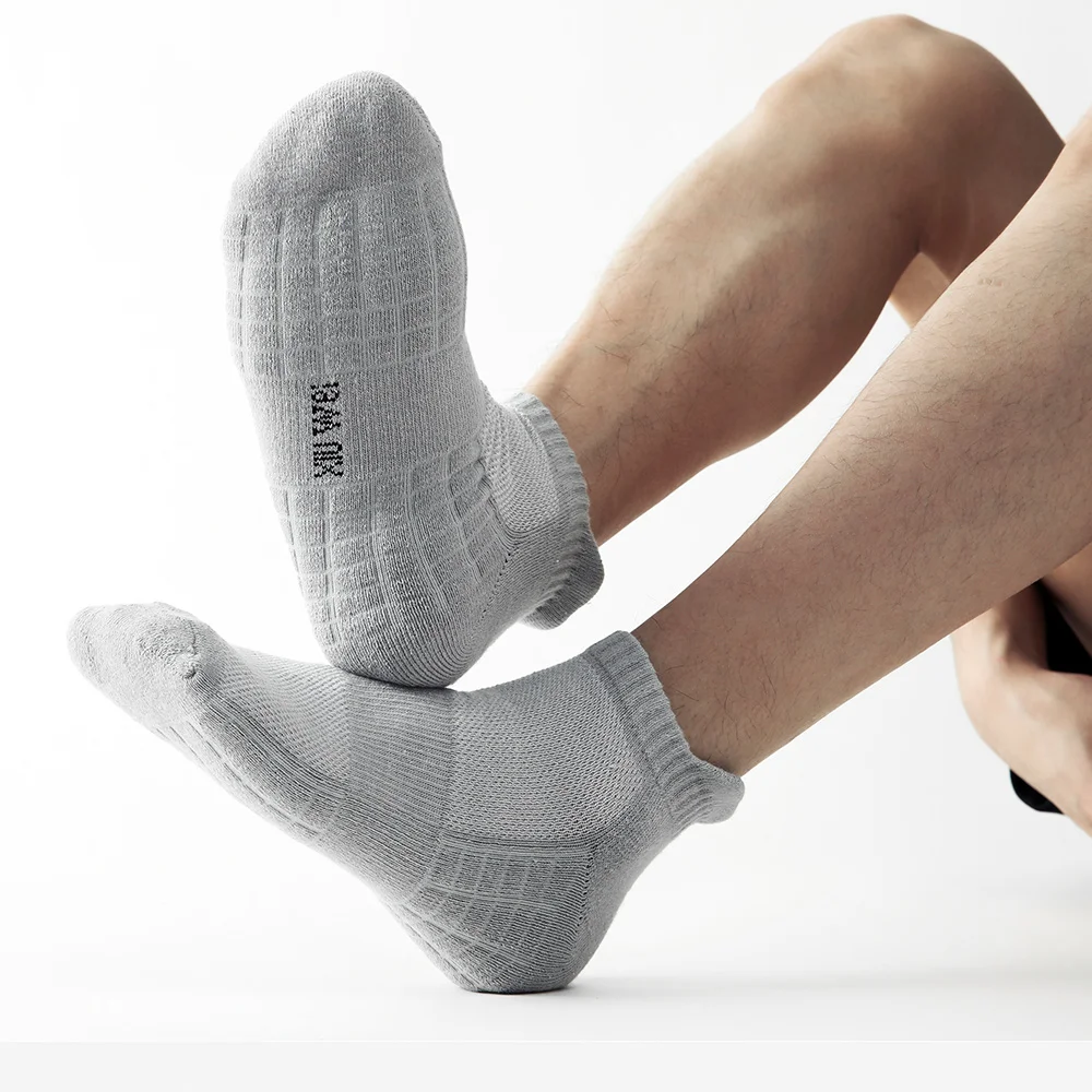 Chaussettes de sport en coton respirant pour hommes, haute qualité, maille, décontracté, athlétique, été, coupe fine, chaussettes courtes, taille 38-45, 5 paires