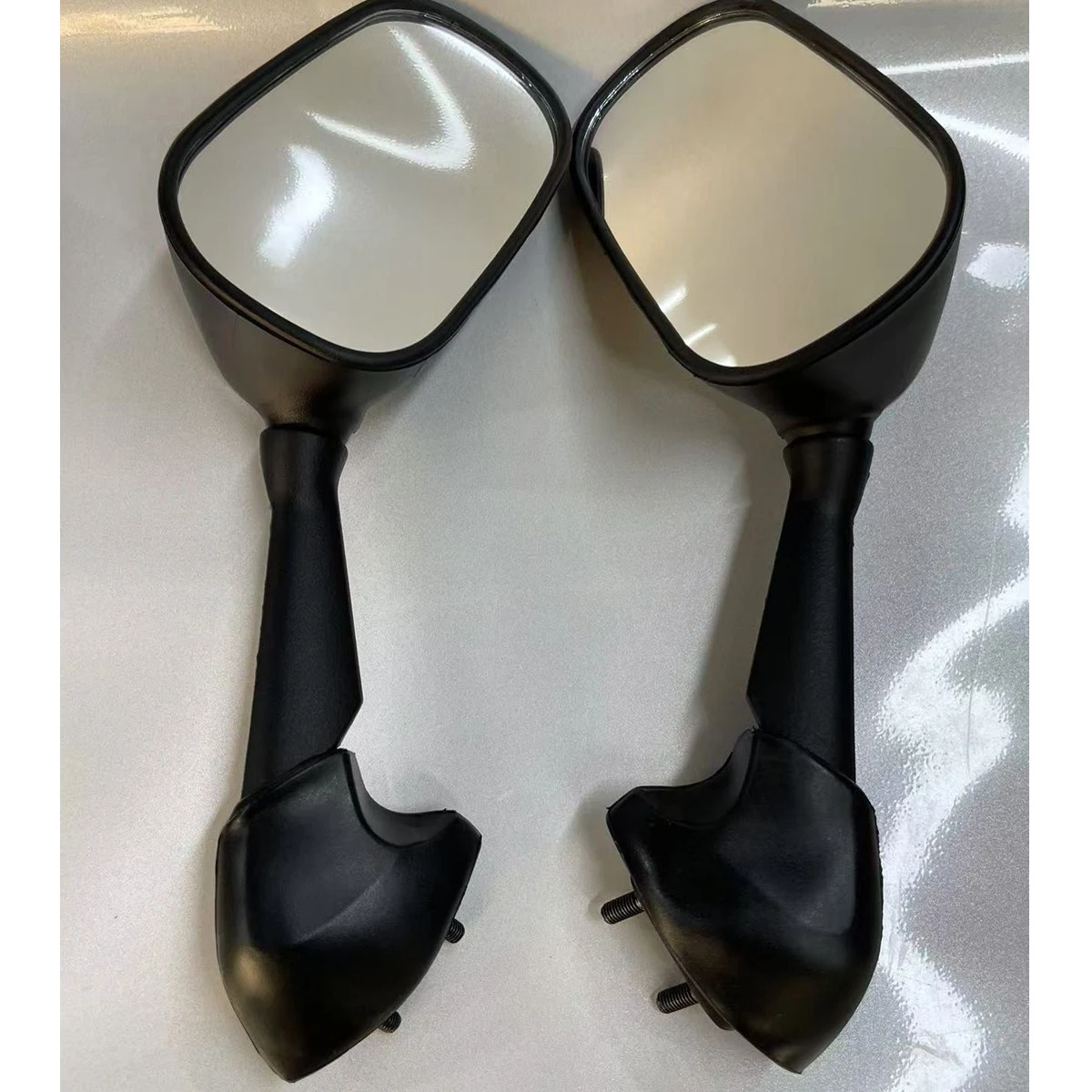 

Motorcycle Rear View Side Mirrors For YAMAHA YZF-R6 R6 2006 2007