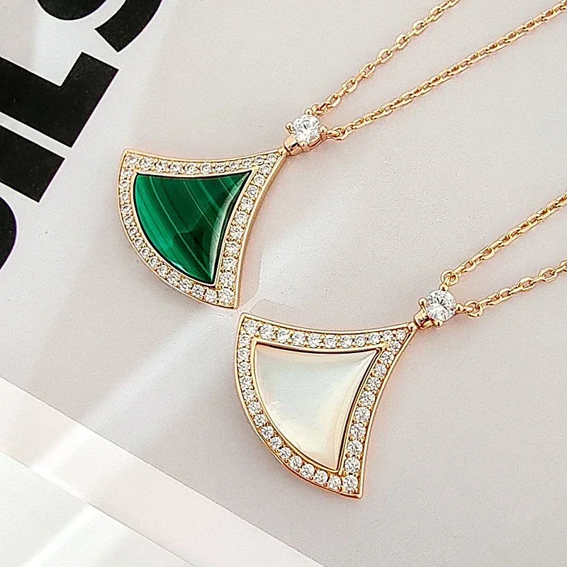 

925 Sterling Silver High Quality 2022 New Exquisite Malachite White Shell Fan Necklace Feminine Luxury Jewelry Gift To Friends