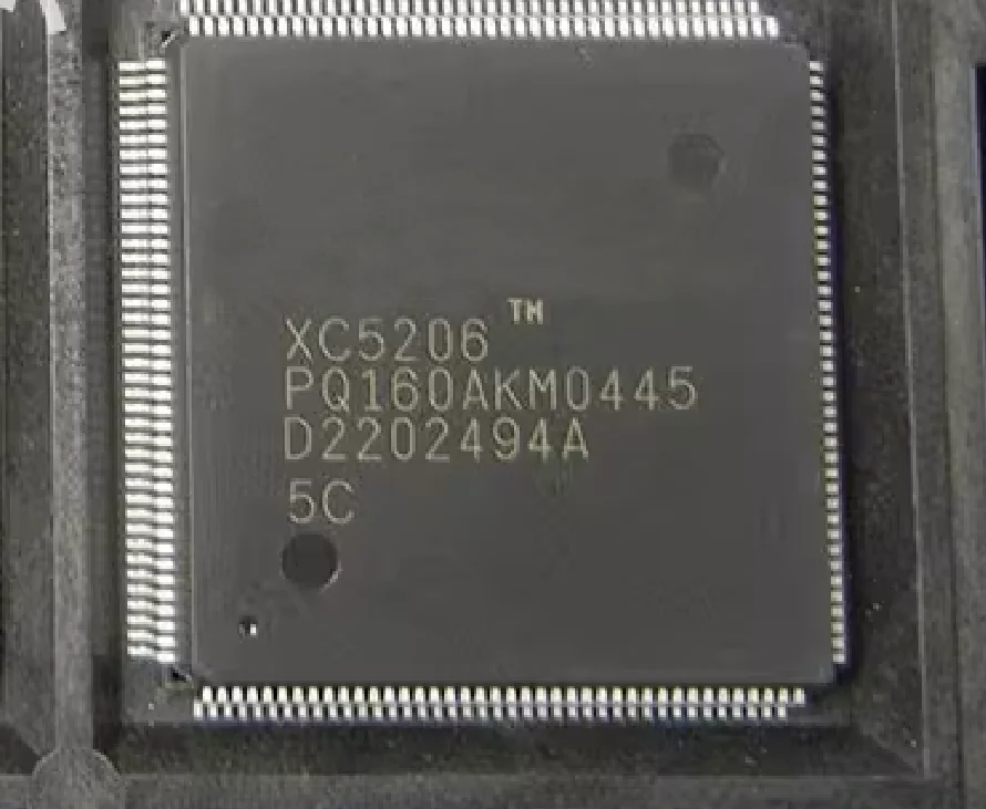

XC5206 PQ160 XC5206-PQ160 XC5206-5PQ160C QFP (Количество в упаковке: 5 штук)