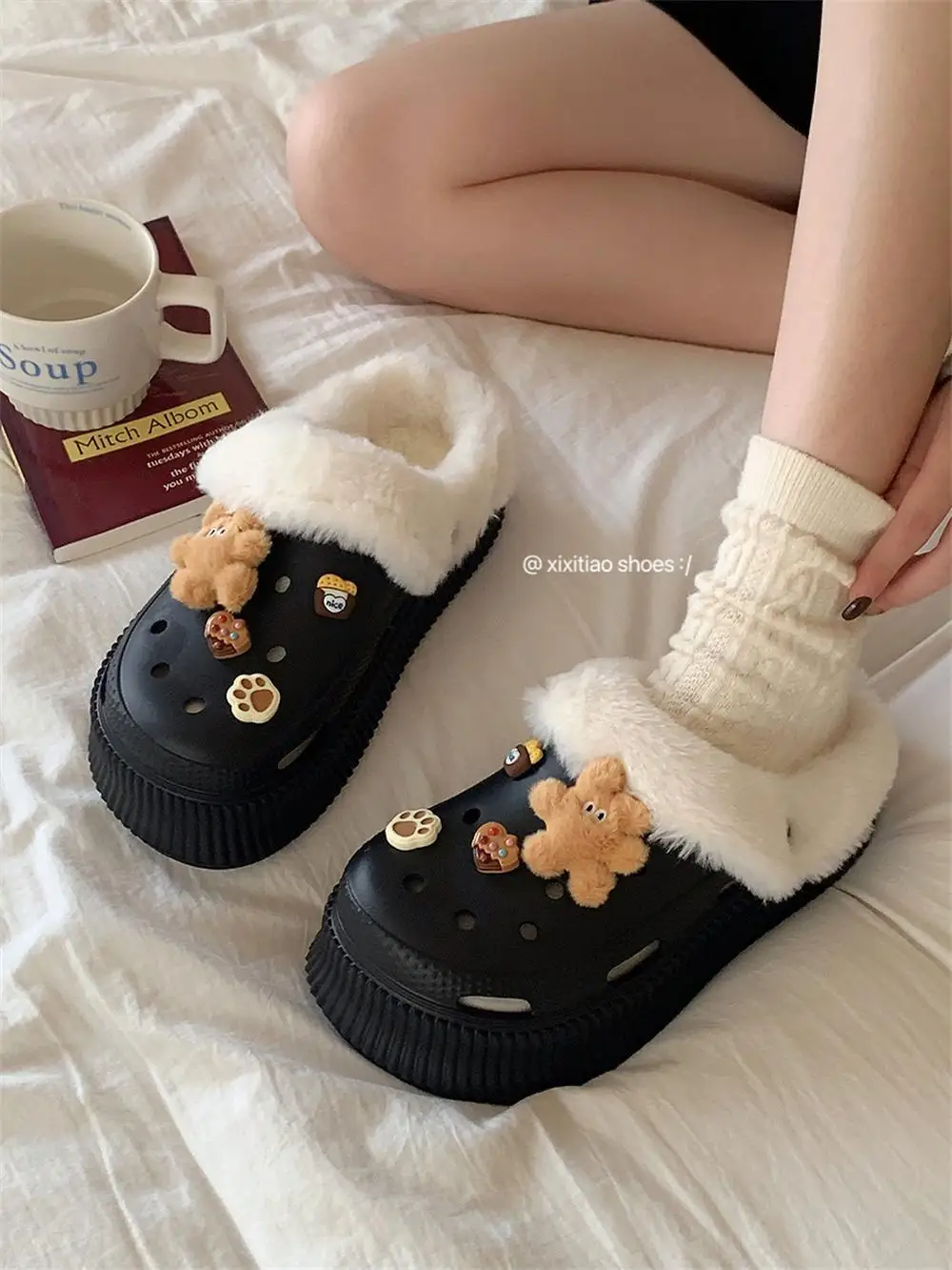 

Women Plush Garden Shoes Warm Outdoor Cotton Indoor Household Slippers Women's Fun Cartoon Brown Bunny Versatile Winter Slippers