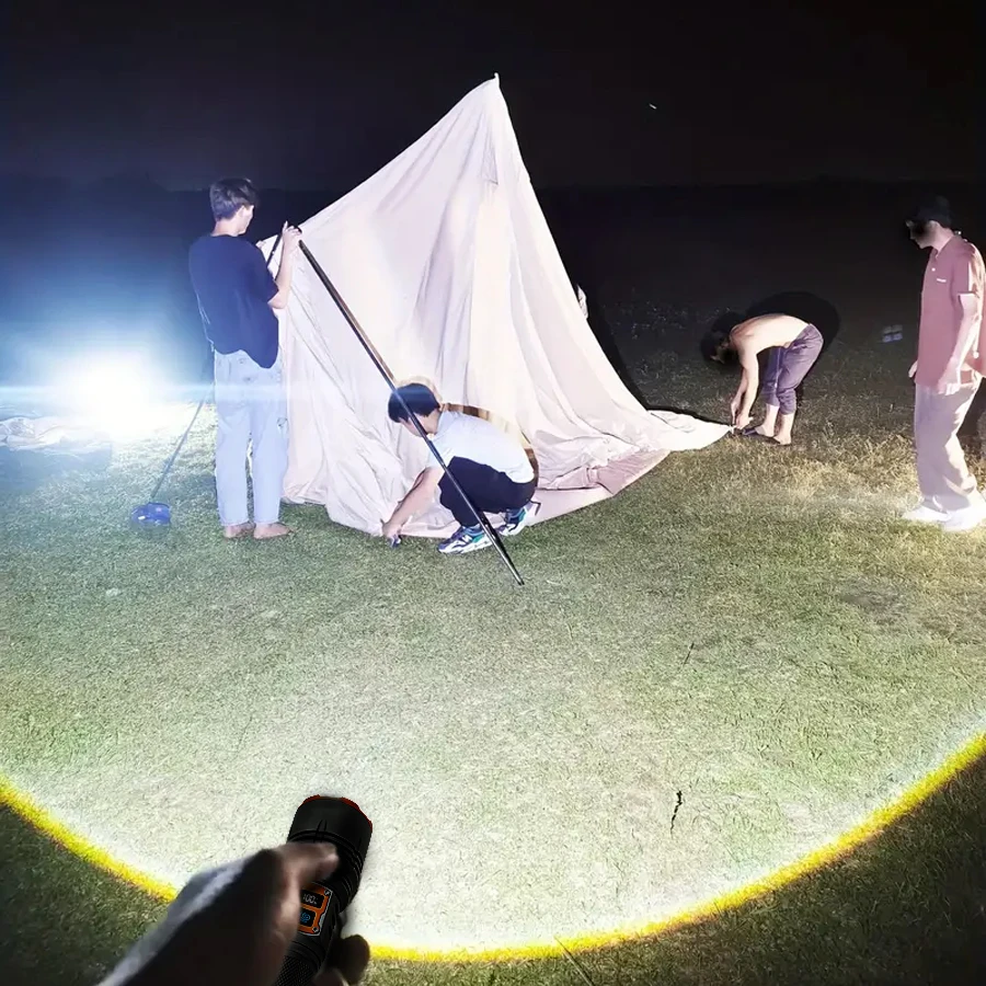 Newest Rechargeable LED Flashlight Portable Powerful Torch Light Long Shot 1500M High Power Flashlight Zoomable Tactical Lantern