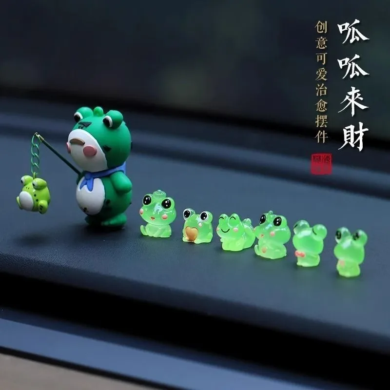 

Mini Frog Car Interior Decoration Funny Cute Luminous Frogs Cartoon Small Decoration Home Noctilucent Gifts Figurine Car