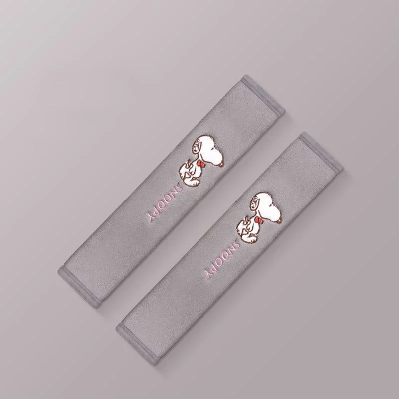 2 قطعة سنوبي غطاء حزام مقعد السيارة الكرتون أفخم حزام أمان السيارة وسادة العالمي السيارات الاطفال الكتف وسادة حامي السيارة الداخلية