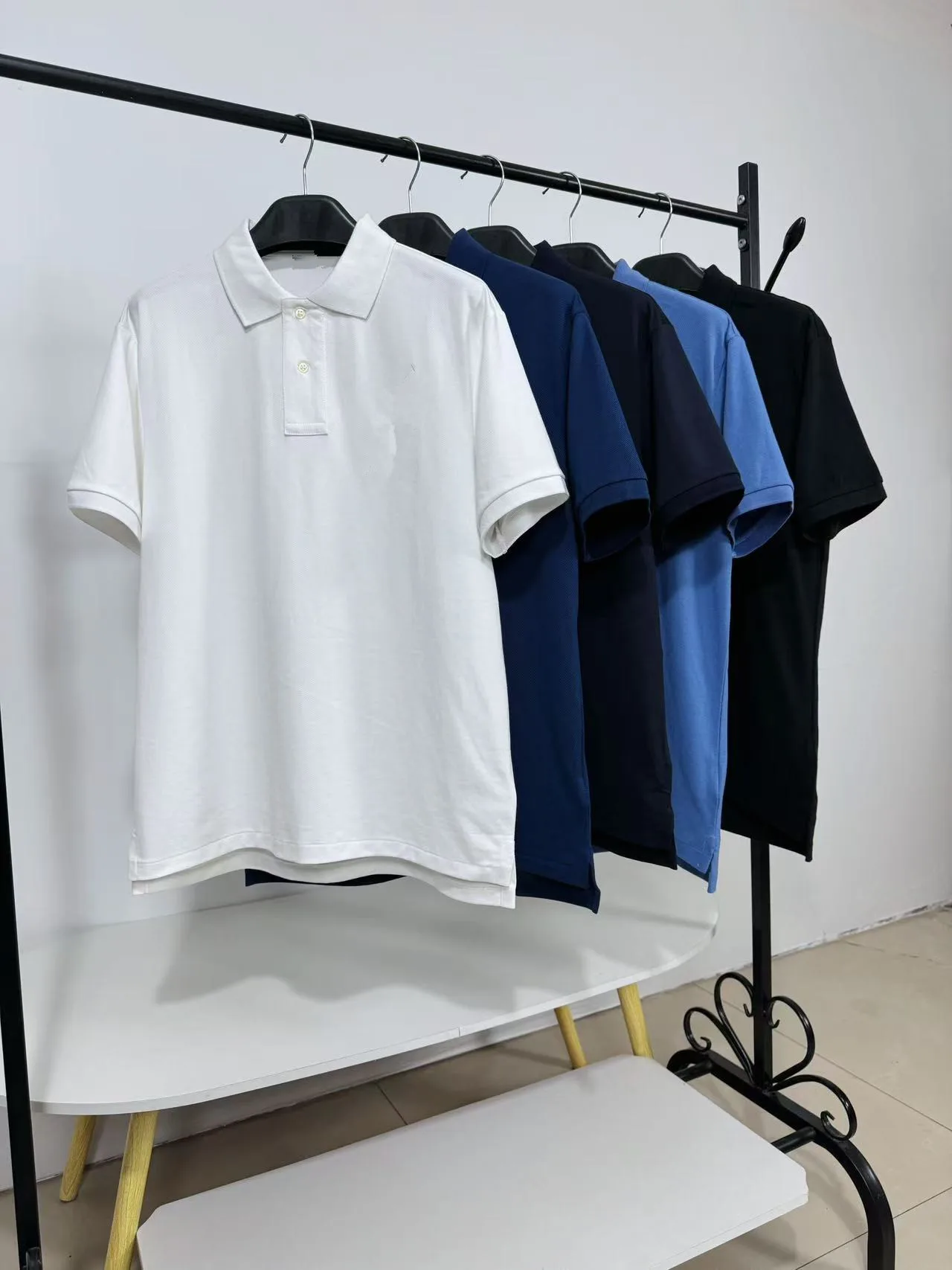 

Breathable Cotton Short Sleeve Shirt Men's Summer Fashion Urban Style Versatile Embroidered T-Shirt Turn-down Collar Top