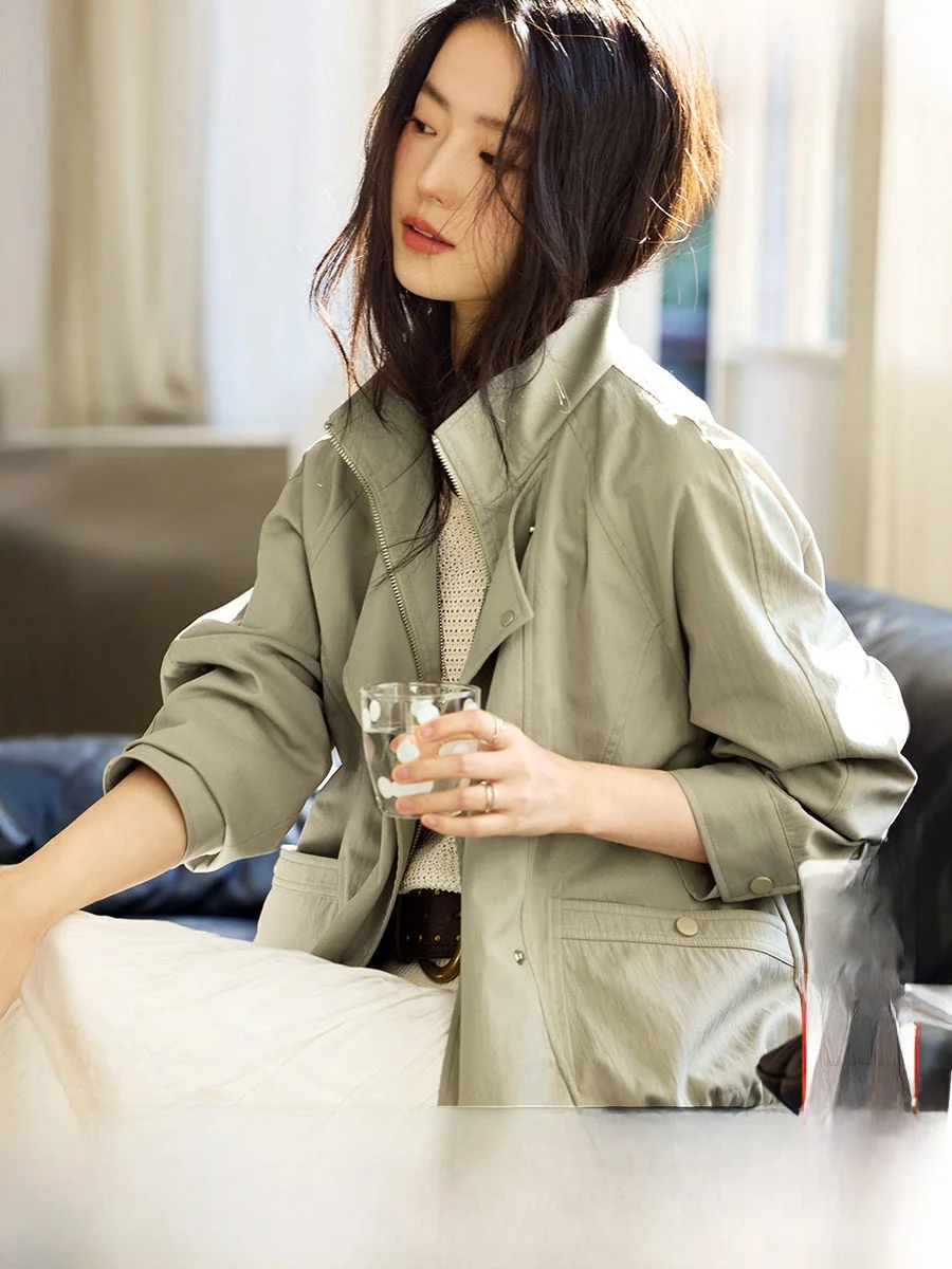 

Elegant Short Outerwear Women's Loose Fit Spring 2026 XWI Xunwei Ya Danfeng Fake Two-Piece Jacket Commute Style Straight Tube