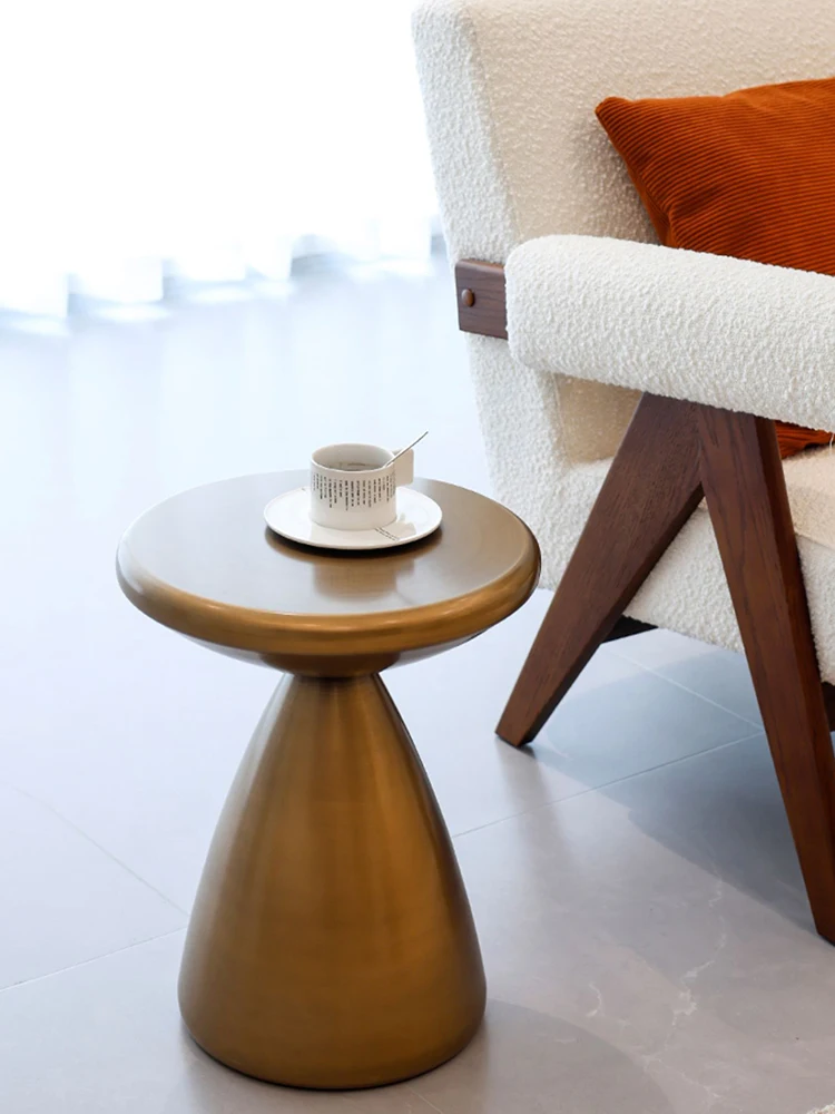Luxury Round Coffee Table,Metal And Iron Furniture,Home Living Room,Sofa,Side Corner Tables,Retro Bronze Color Balcony Tea Table