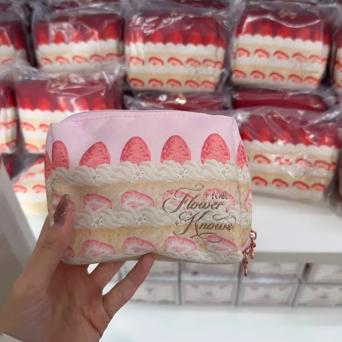 Flower Knows 10th Anniversary Limited Edition Pink Strawberry Cream Cake Makeup Bag Cosmetic Pouch Portable Makeup Storage Bag