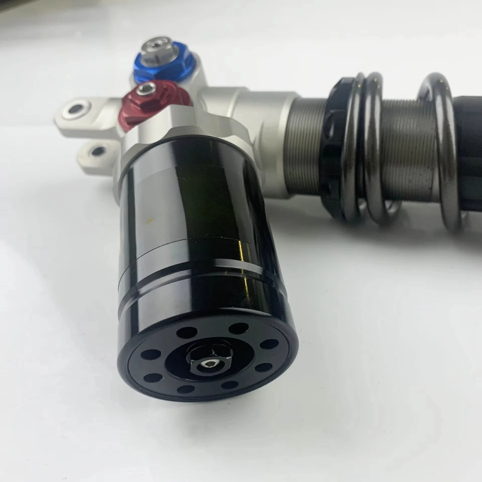 Peredam Kejut Suspensi Belakan - Motorcycle Gear With Airbag ulasan dan harga