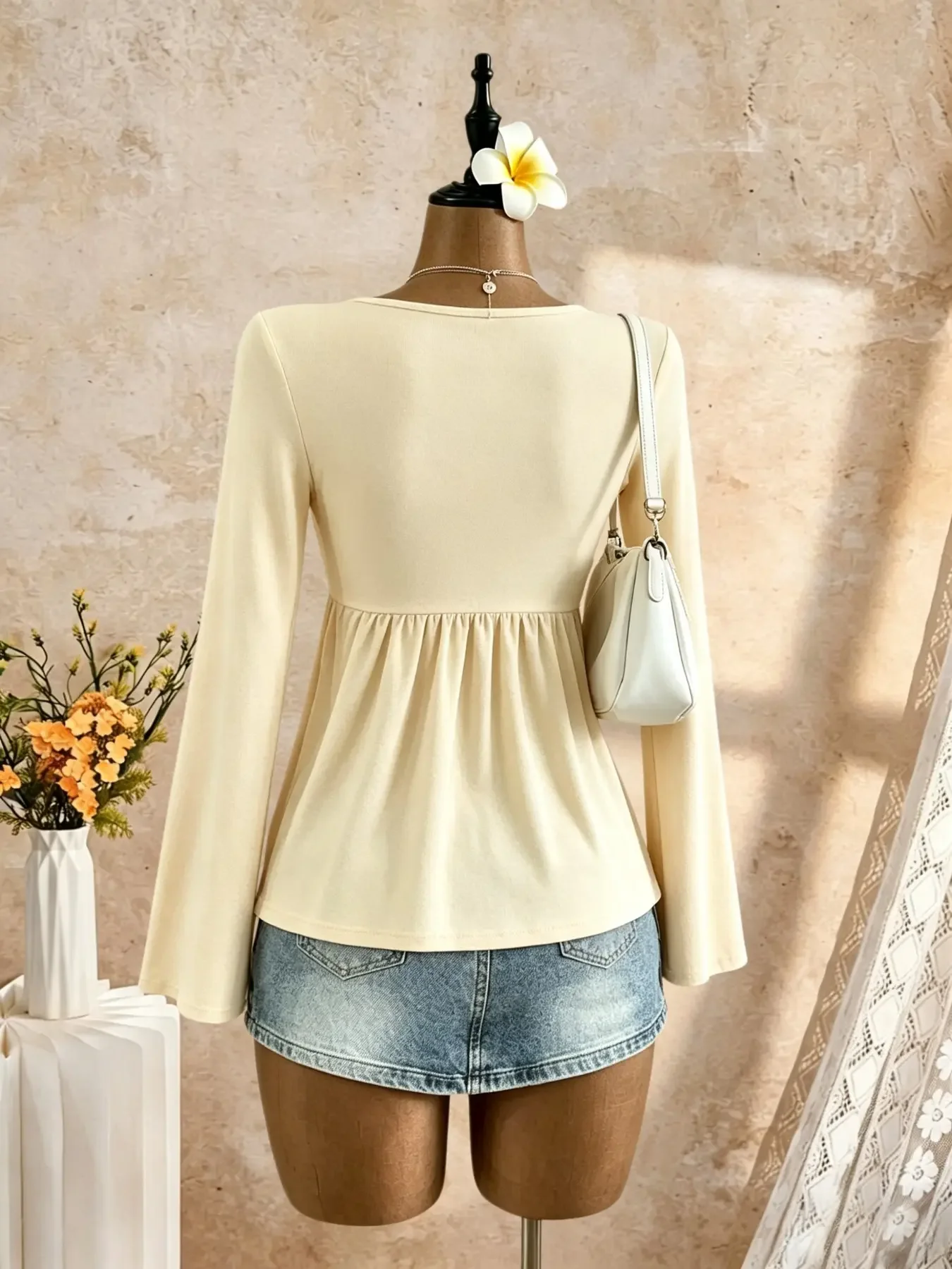 Women Sweetheart Neck Knot Front Flare Long Sleeve Top Peplum Hem Slim Fit Crop Tee Y2K Sexy Casual Basic Shirt