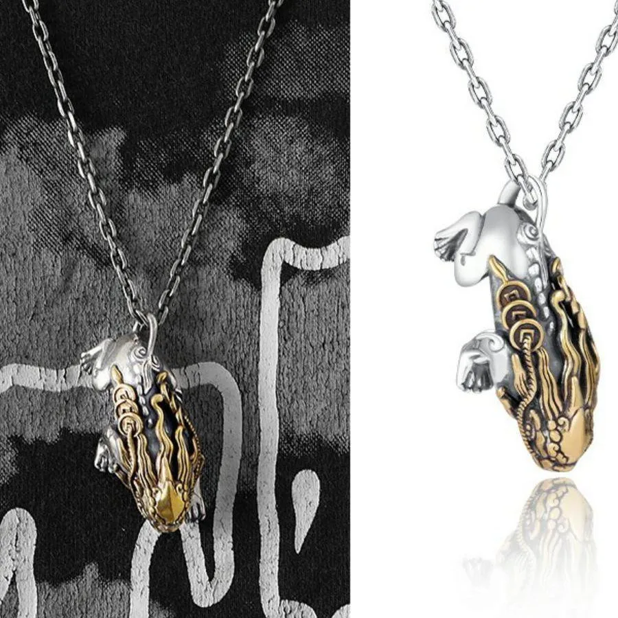 Retro two tone high-end Pixiu pendant light luxury new charm and handsome necklace exquisite dragon bone chain banquet jewelry
