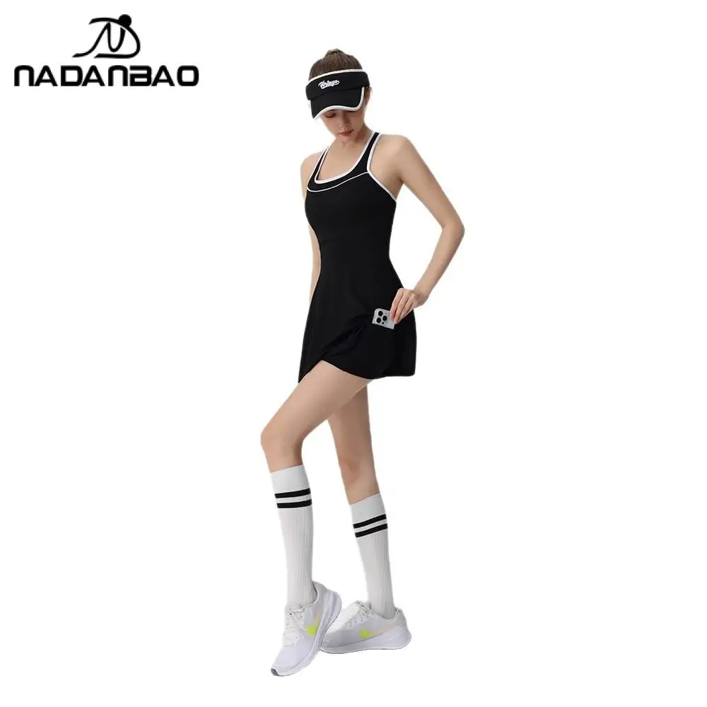 Nadanbao Nuovo vestito sportivo dimagrante con cuciture Pantaloncini coordinati Golf Tennis Gonna traspirante Abbigliamento sportivo da donna 2025 Estate