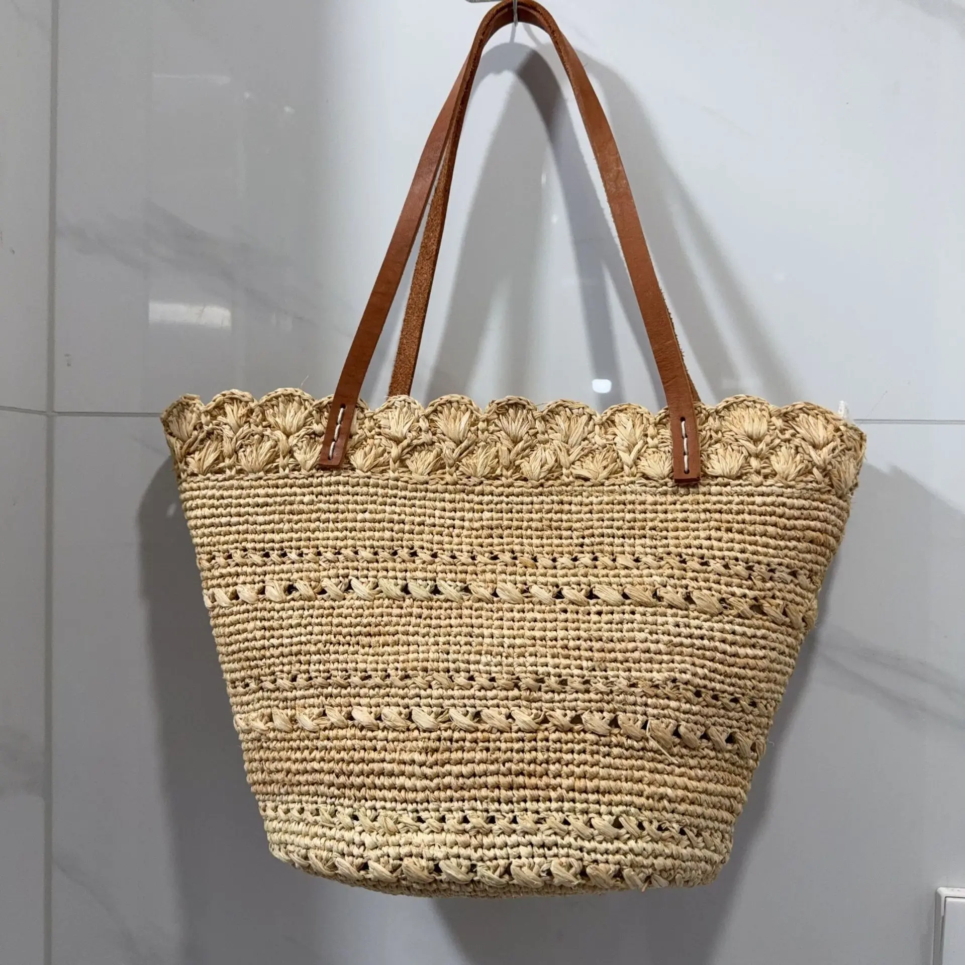 

Hollow Out Casual Woven Shoulder Bag SummerBeach Handbag for Women Large Capacity Straw Weave Leisure Travel Bucket Bag