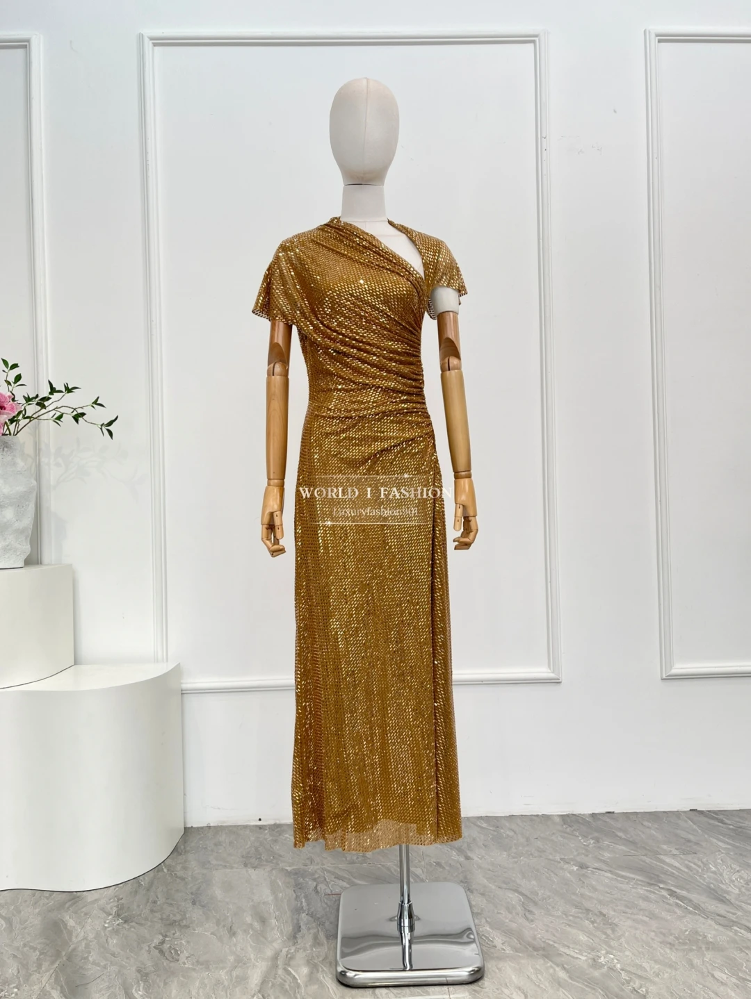 

2025 Women Clothes Top Quality Golden Diamonds Short Sleeve Slant Collar Midi Dress