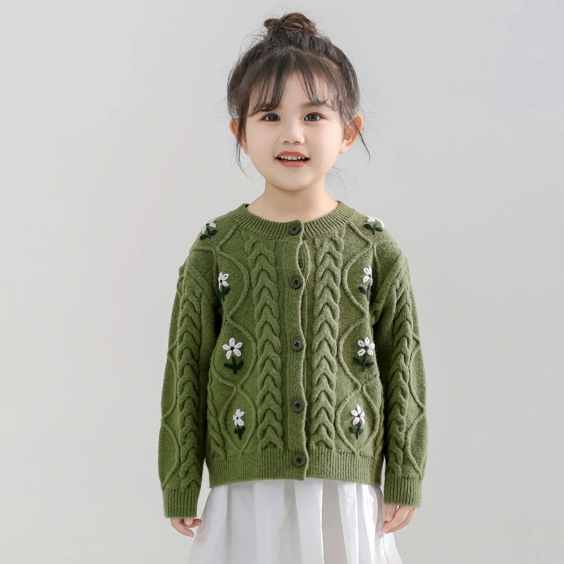 

2024 Spring Autumn Kids Girls Sweaters Cotton Knitted Embroidery Flower Toddler Girls Coat Loose Exterior Children Girl Knitwear