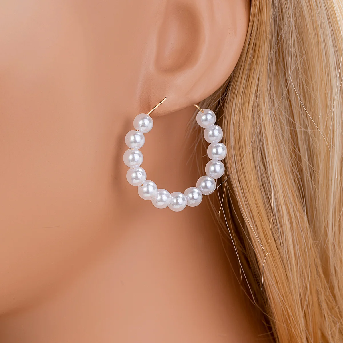 Fashionable Imitation Pearl Circle Earrings Anti Allergic Earrings Women Perforated Temperament Trendy Novel Accessories Jewelry