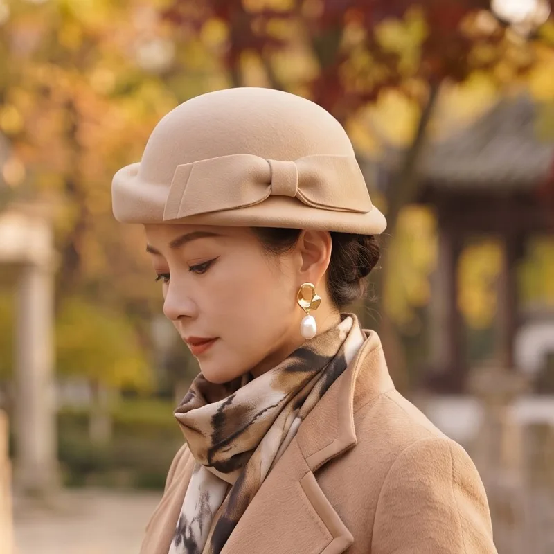 berretto-da-donna-in-stile-retro-francese-elegante-cappello-in-feltro-di-lana-con-fiocco-e-bordo-arrotolato-ideale-per-completare-l’abbigliamento-quotidiano-in-autunno-e-in-inverno